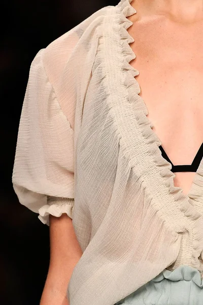 Look 22